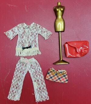 1970 VINTAGE Topper Dawn Bell Bottom Bounce #717 Lace Pants Stand Purse Skirt